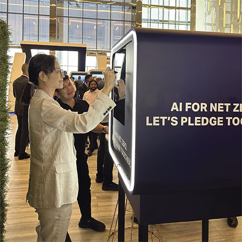 CAPTION CAM DUBAI: GUESTS CREATE REAL-TIME BRANDED VIDEOS! DRAW, WRITE & SHARE INSTANTLY. PERFECT FOR EVENTS & ACTIVATIONS. BOOK THIS VIRAL EXPERIENCE NOW!"