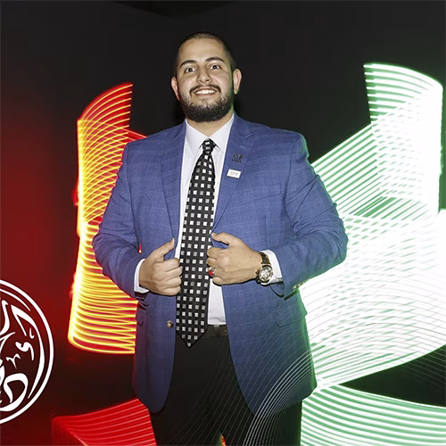CREATE GLOWING MASTERPIECES WITH NEON EFFECTS! PERFECT FOR NIGHT EVENTS & WEDDINGS IN DUBAI. BOOK NOW!