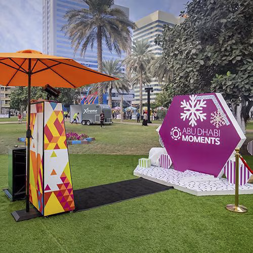 mirror photo booth Dubai