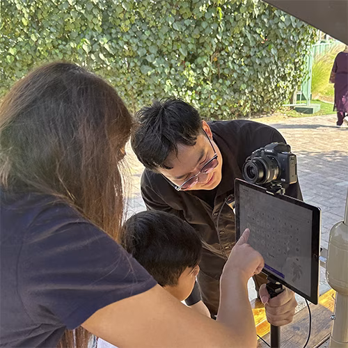 CAPTURE SPONTANEOUS MOMENTS WITH OUR ROAMING PHOTO BOOTH! MOVES THROUGH YOUR EVENT FOR UNIQUE CANDID SHOTS. INSTANT PRINTS & DIGITAL SHARING. BOOK NOW IN DUBAI