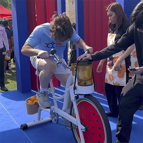 SMOOTHIE BIKES | MIRROR BOOTH EVENT SERVICES L.L.C