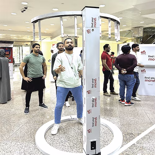 EXPLORE SPEED CATCH FROM MIRROR BOOTH EVENT SERVICES L.L.C, PROVIDING TOP EVENT SERVICES IN DUBAI.