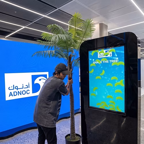 Custom vending machine rental Dubai & Abu Dhabi for unforgettable brand engagement.